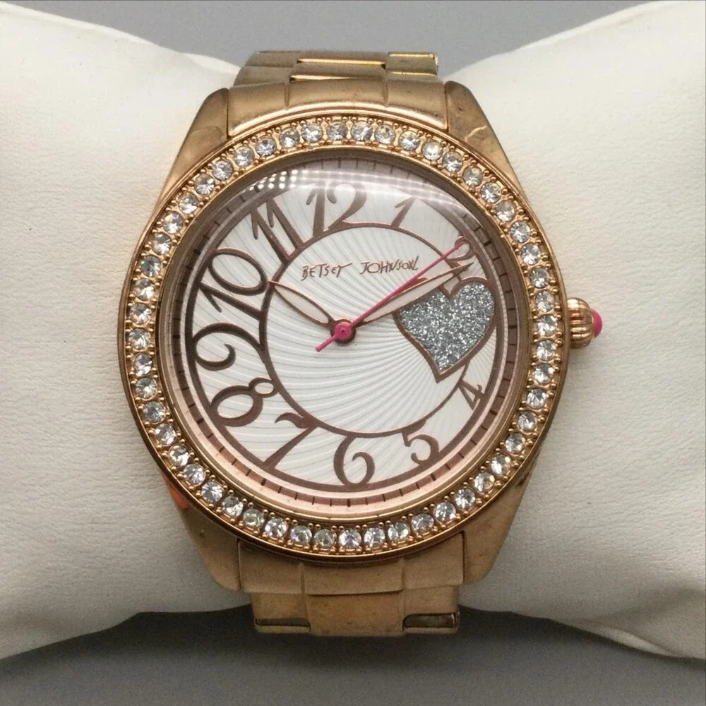 Betsey Johnson Womens Watch 40mm Gold Tone Crystal Heart New Battery 6.25